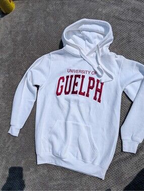 University of Guelph White Sweater Women’s Size Small